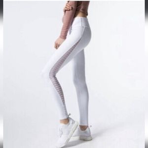BMWT Alo Luminous Leggings - S
